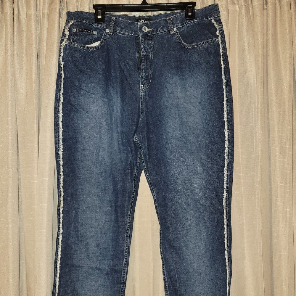 New York & Company Jeans